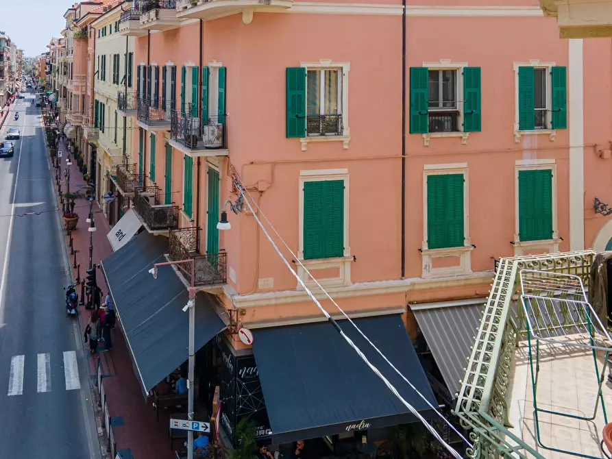 Immagine 20 di Casa trifamiliare in vendita  in Via Roma, 5 a Bordighera