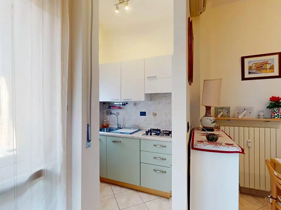 Immagine 8 di Casa trifamiliare in vendita  in Via Montevideo 4. a Borghetto Santo Spirito