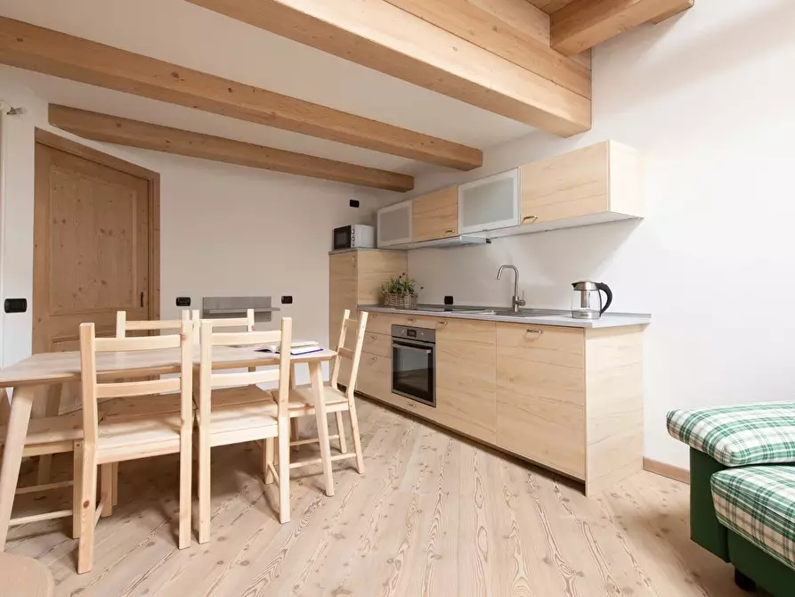 Immagine 27 di Casa trifamiliare in vendita  in Via Roma, 39 a Bormio