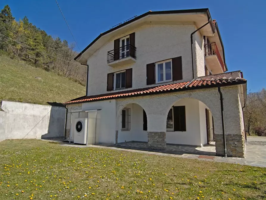 Immagine 44 di Terreno edificabile in vendita  a Barolo