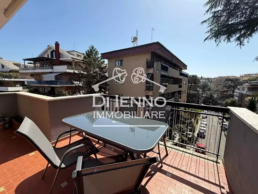 Immagine 25 di Casa trifamiliare in affitto  in Via Madesimo a Roma