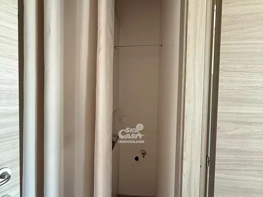 Immagine 16 di Casa trifamiliare in affitto  a Marsala