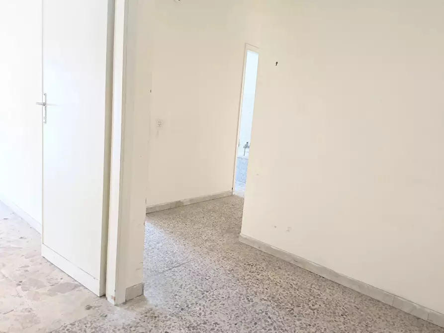 Immagine 7 di Casa trifamiliare in vendita  in Via Nazionale, 33 a Messina