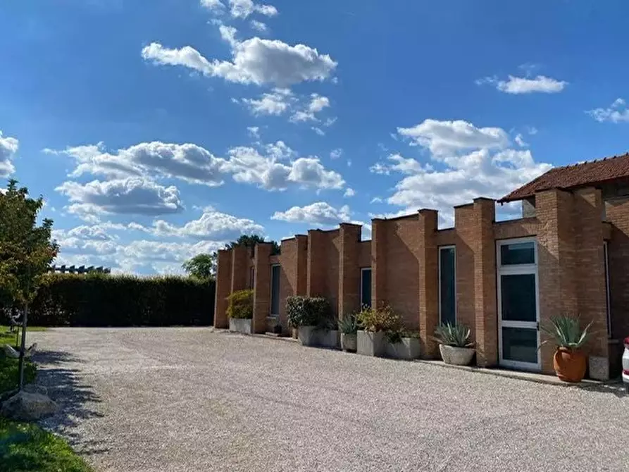 Immagine 5 di Terreno edificabile in vendita  a Vazzola