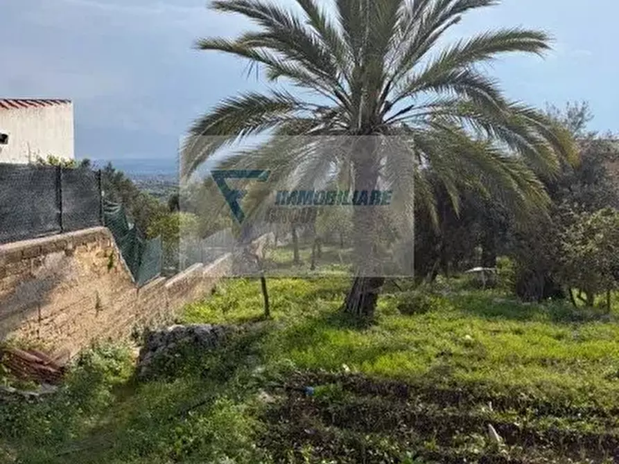 Immagine 2 di Terreno in vendita  in Via Salvo D'Acquisto a Siracusa