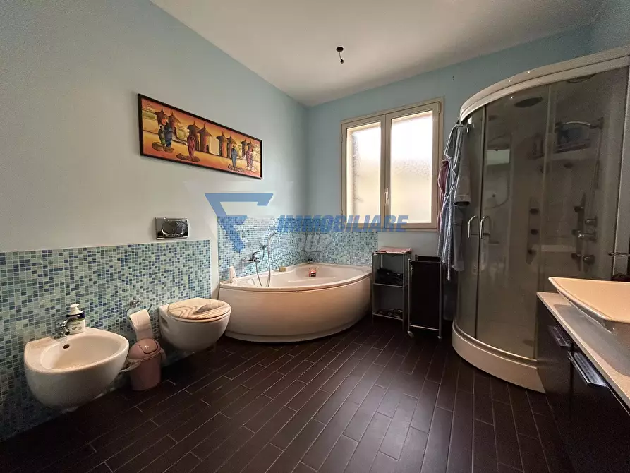 Immagine 6 di Casa trifamiliare in vendita  in VIA SALSO a Buccheri