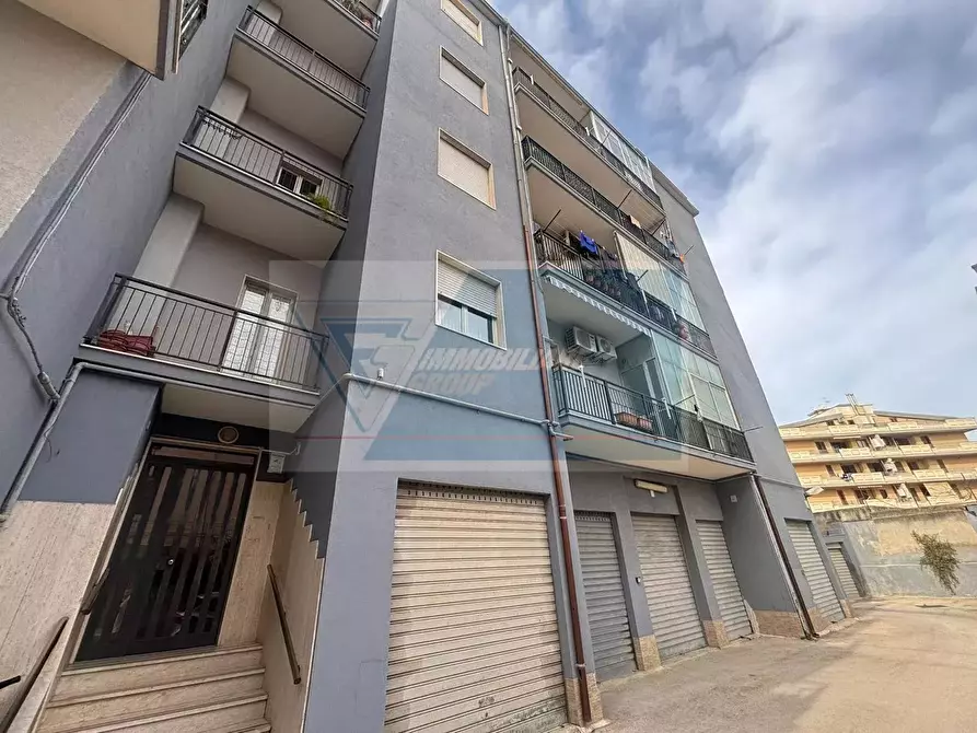 Immagine 1 di Casa trifamiliare in vendita  in Via Filisto a Siracusa