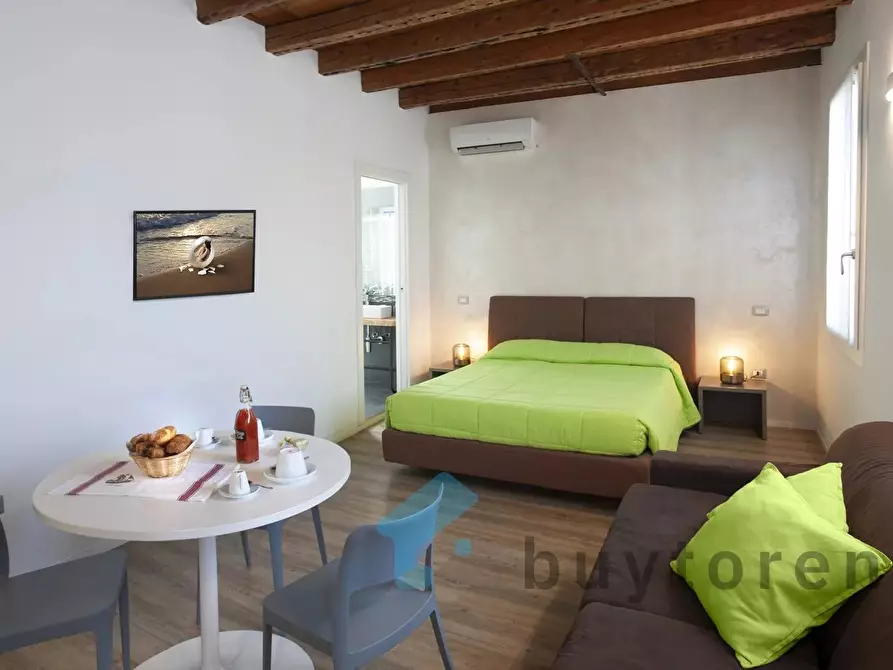 Immagine 18 di Terreno edificabile in vendita  in Corso del Popolo, 1214. a Chioggia