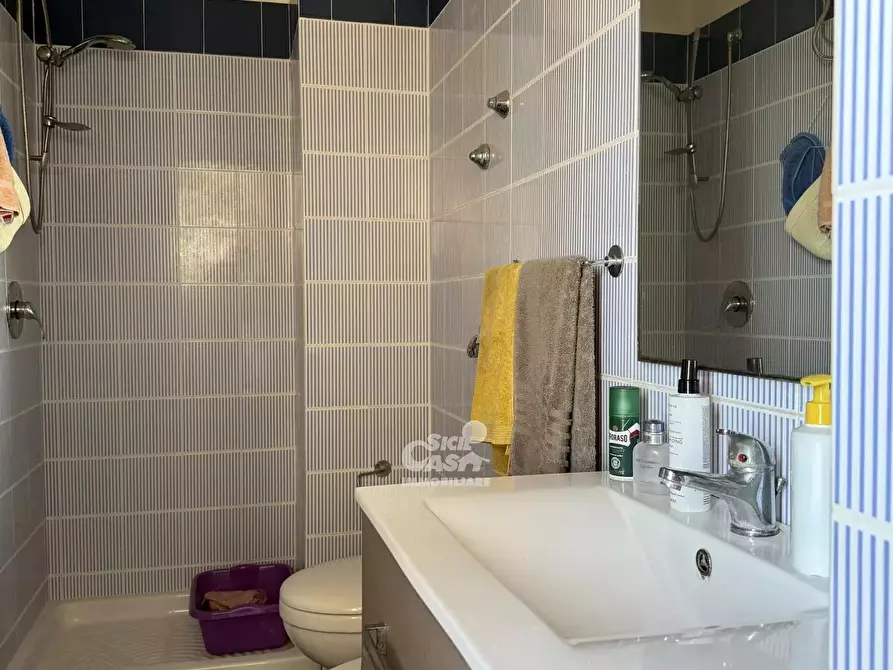 Immagine 11 di Casa trifamiliare in vendita  a Marsala