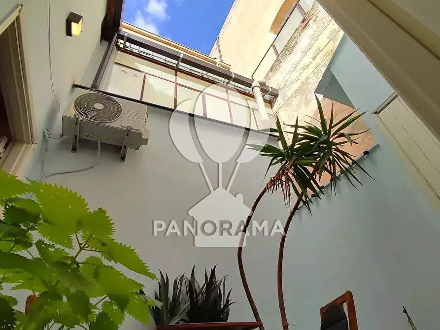Immagine 24 di Casa trifamiliare in vendita  in Via Collegio, 16 a Alcamo