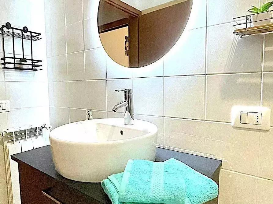 Immagine 3 di Casa trifamiliare in vendita  a Marsala