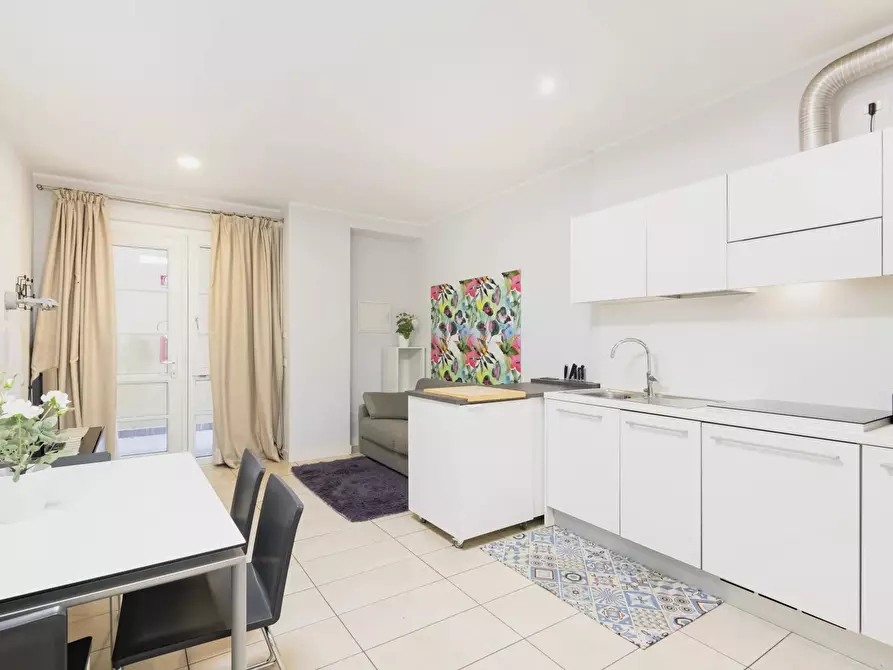 Immagine 8 di Casa trifamiliare in affitto  in VIA BERNARDINO BIONDELLI, 7. a Milano