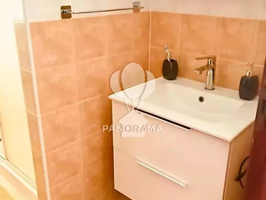 Immagine 6 di Casa trifamiliare in vendita  in via tiziano 16 a Capaci