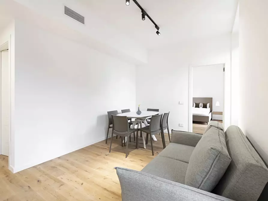 Immagine 7 di Casa trifamiliare in affitto  in Via Ravenna, 14 a Milano