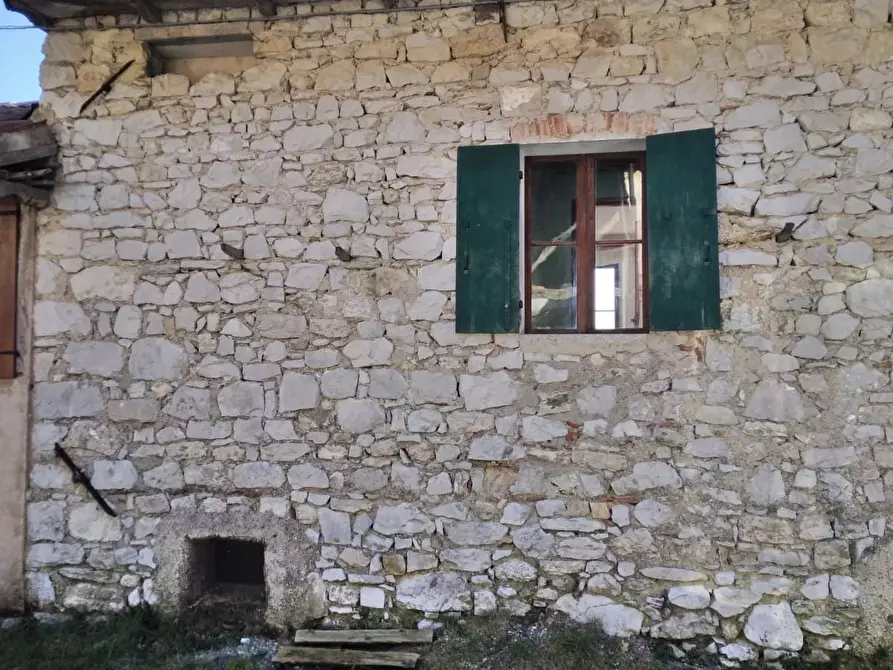 Immagine 4 di Terreno edificabile in vendita  a Vittorio Veneto