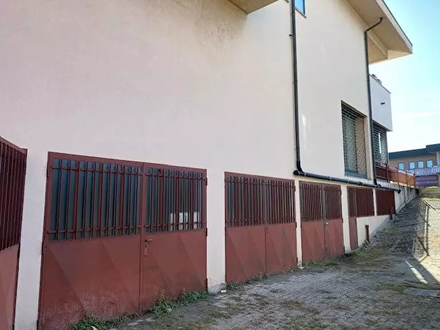 Immagine 18 di Attico in vendita  a Bernate Ticino