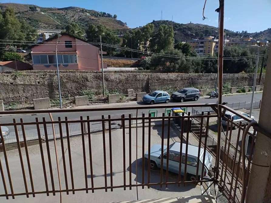Immagine 6 di Casa trifamiliare in vendita  in Via Madre Teresa di Calcutta, n. 1 a Messina