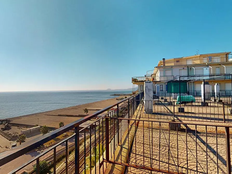 Immagine 29 di Casa trifamiliare in vendita  in Corso Europa 37. a Borghetto Santo Spirito