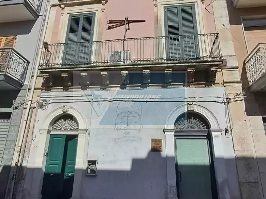 Immagine 1 di Casa trifamiliare in vendita  in Via Archimede a Floridia