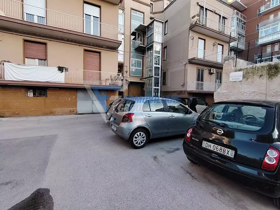 Immagine 7 di Casa trifamiliare in vendita  in VIALE TUNISI a Siracusa