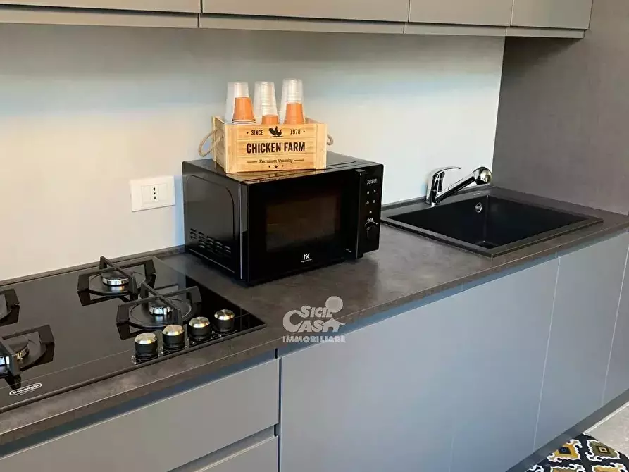 Immagine 25 di Casa trifamiliare in affitto  a Marsala