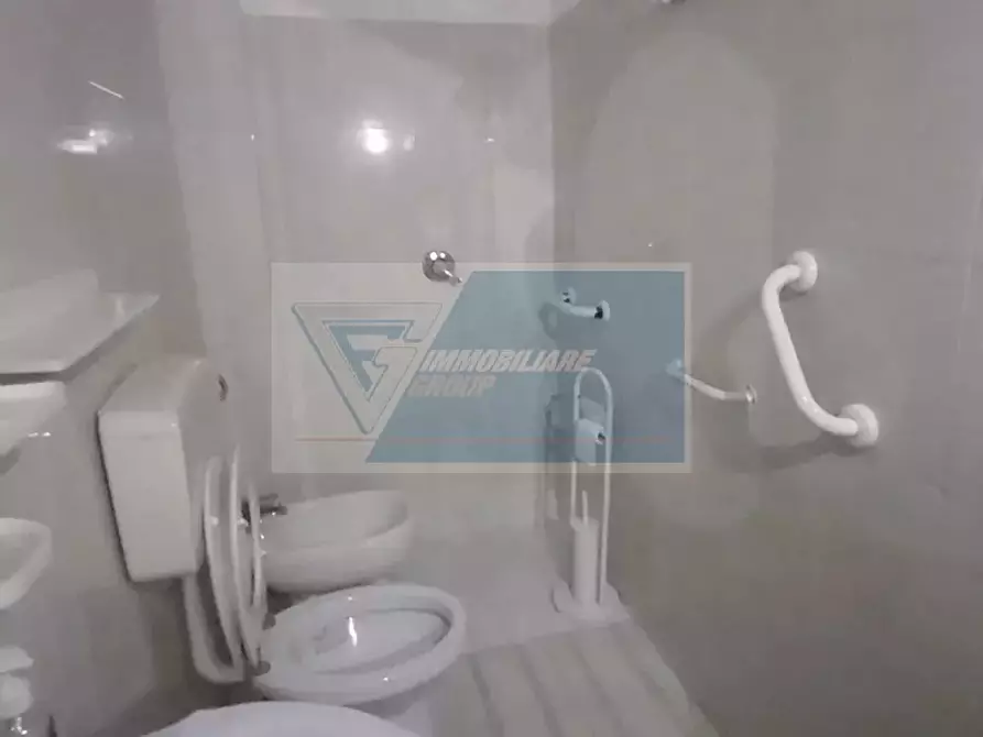 Immagine 9 di Casa trifamiliare in vendita  in Via Gaetano Barresi a Siracusa