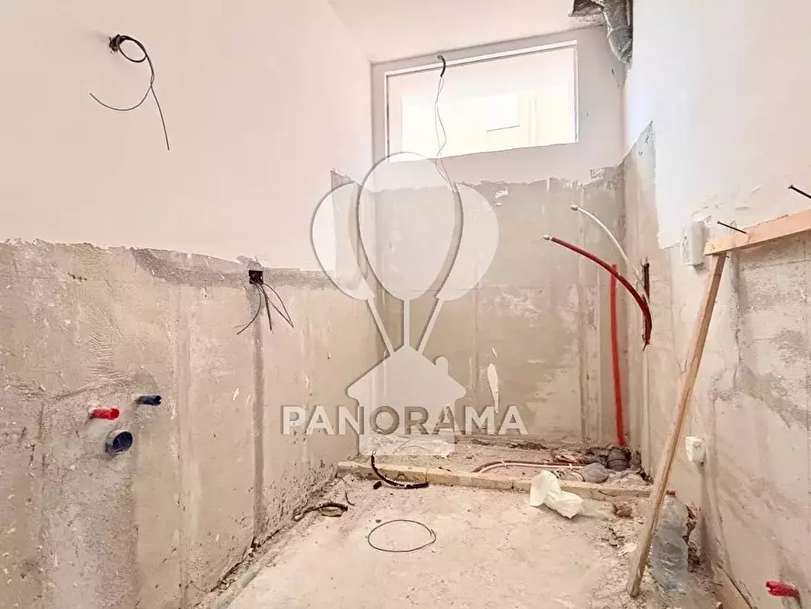 Immagine 10 di Casa trifamiliare in vendita  in Via Allegrezza a Alcamo