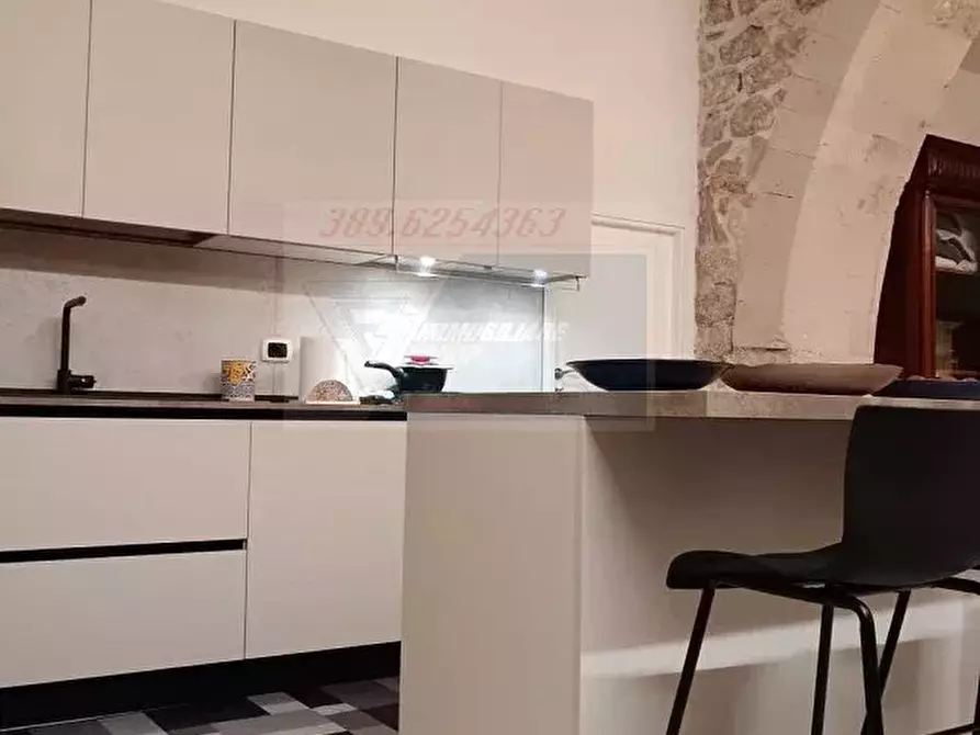 Immagine 8 di Casa trifamiliare in vendita  in Ronco primo a via Resalibera a Siracusa