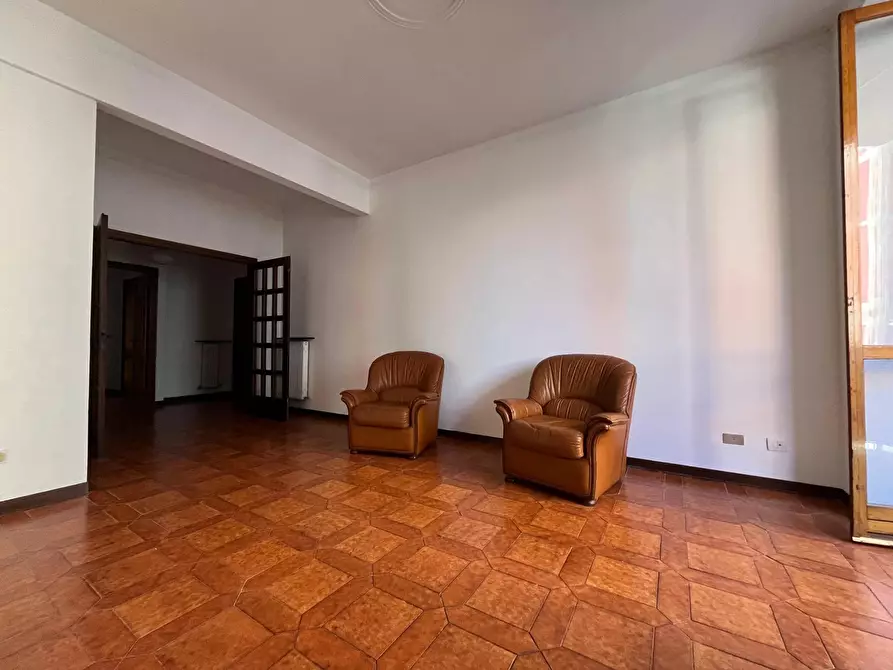 Immagine 6 di Casa trifamiliare in vendita  in Corso Giuseppe Garibaldi a Chiavari