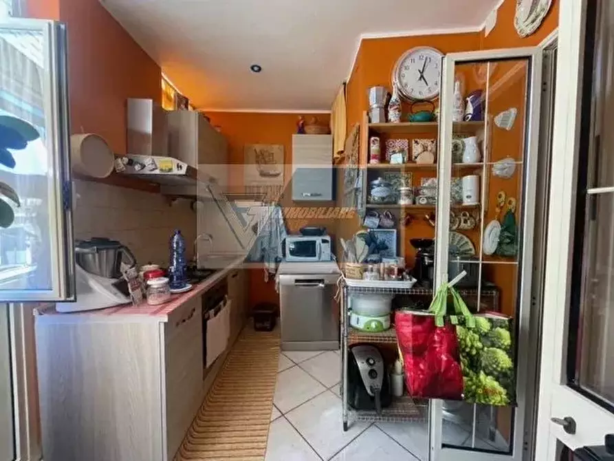 Immagine 4 di Casa trifamiliare in vendita  in Via Della Pentapoli a Buccheri