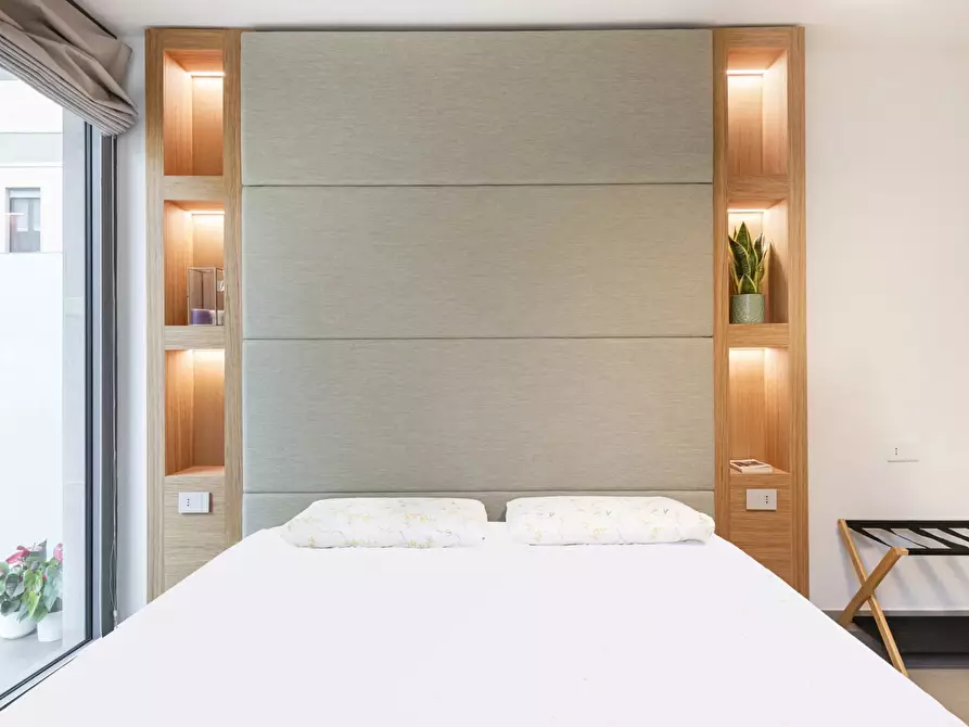 Immagine 20 di Casa trifamiliare in affitto  in Via Mauro Macchi, 61 a Milano