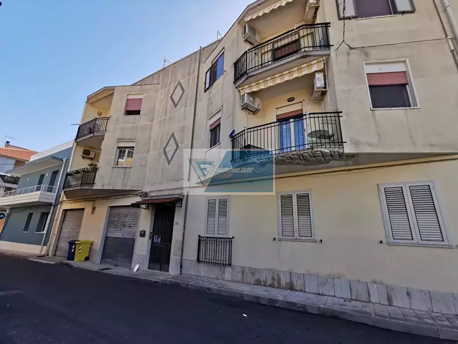 Immagine 4 di Casa trifamiliare in vendita  a Buccheri