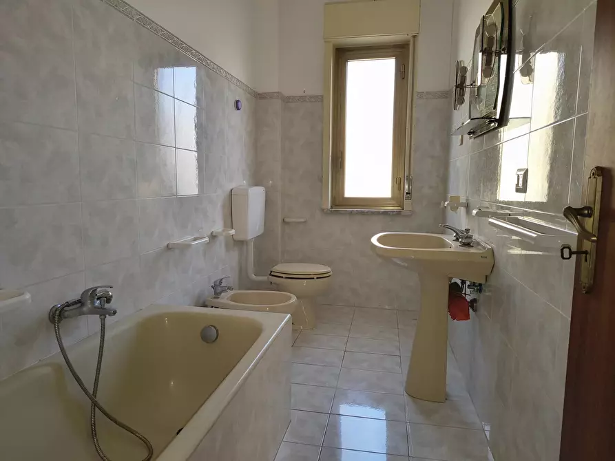 Immagine 10 di Casa trifamiliare in vendita  in Via Zizzo, 34 a Villafranca Tirrena