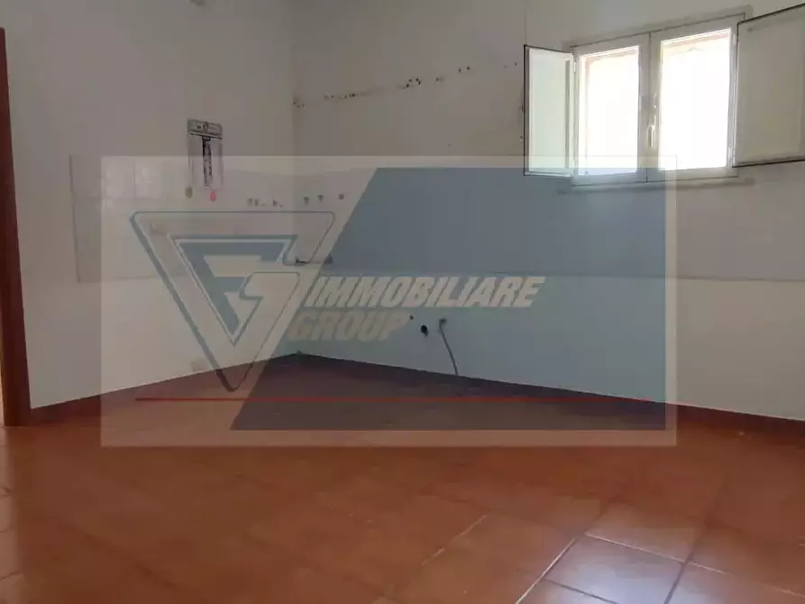 Immagine 5 di Casa trifamiliare in vendita  in Via Austria a Siracusa