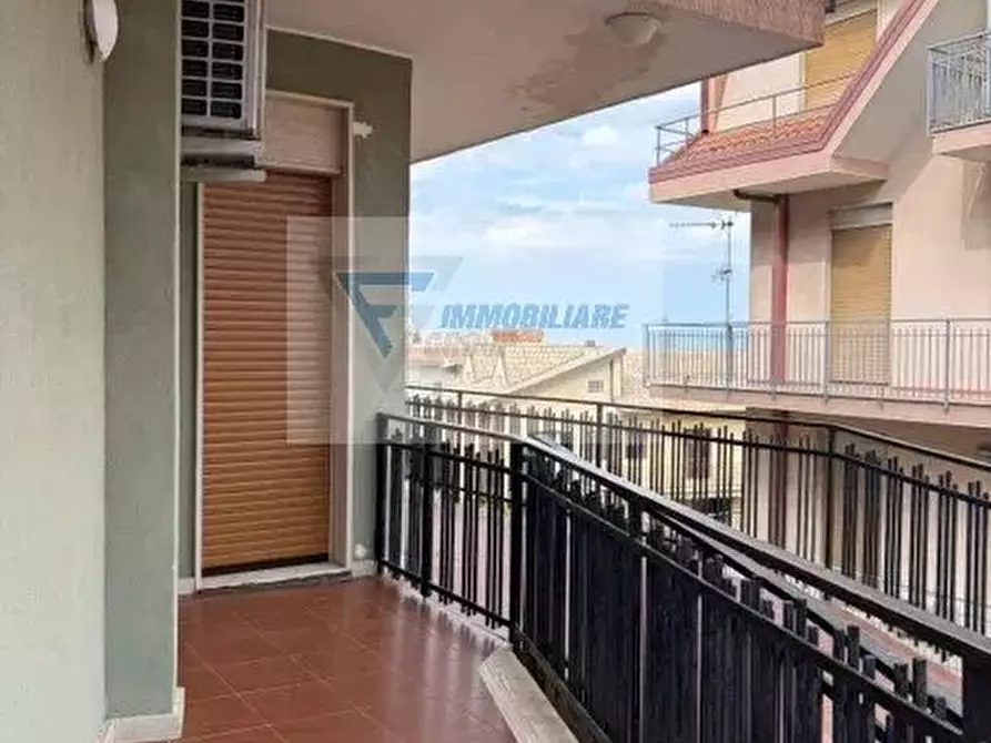 Immagine 59 di Casa trifamiliare in vendita  in Via San Giovanni a Buccheri