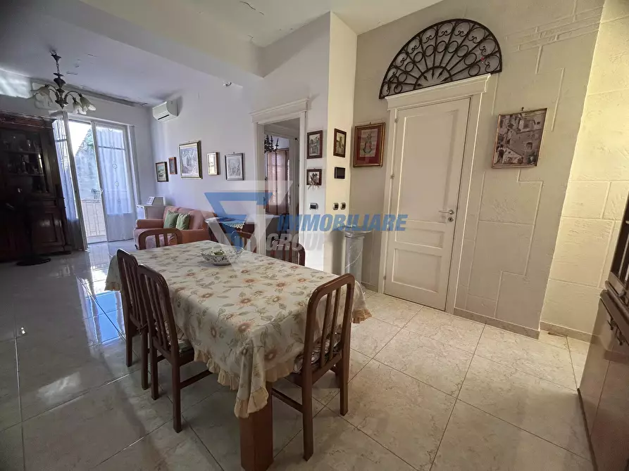 Immagine 4 di Casa trifamiliare in vendita  in Via Isonzo a Siracusa