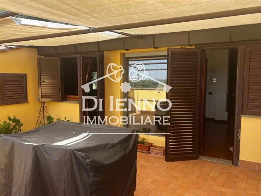 Immagine 18 di Casa trifamiliare in affitto  a Roma