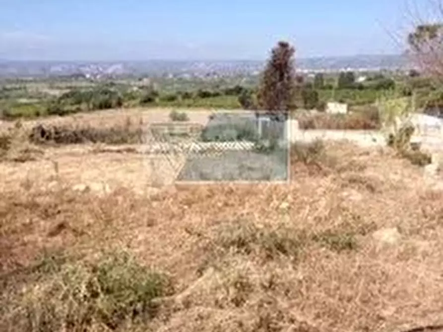 Immagine 4 di Terreno in vendita  a Siracusa