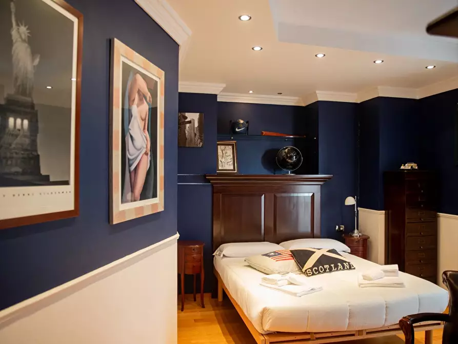 Immagine 25 di Casa trifamiliare in vendita  in Vico XX Vittorio Emanuele.19 a Bari