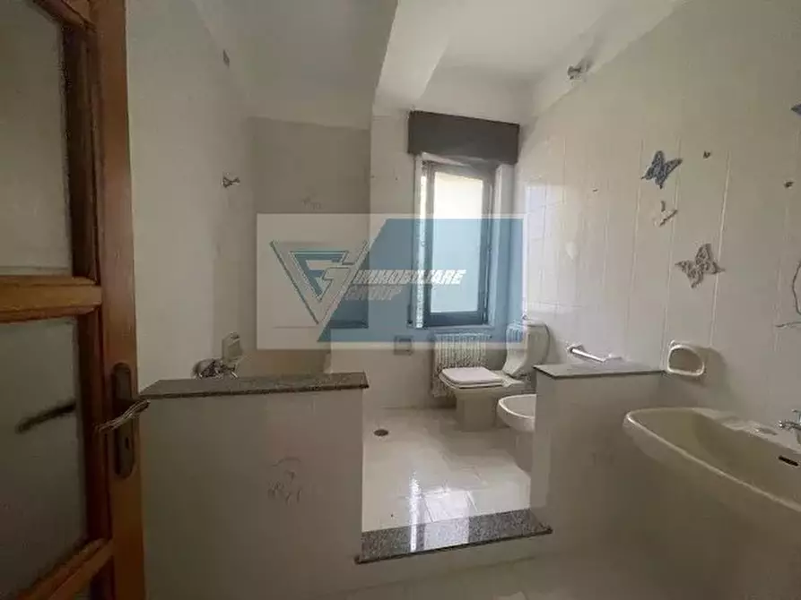 Immagine 12 di Casa trifamiliare in vendita  in Via Pirandello a Buccheri