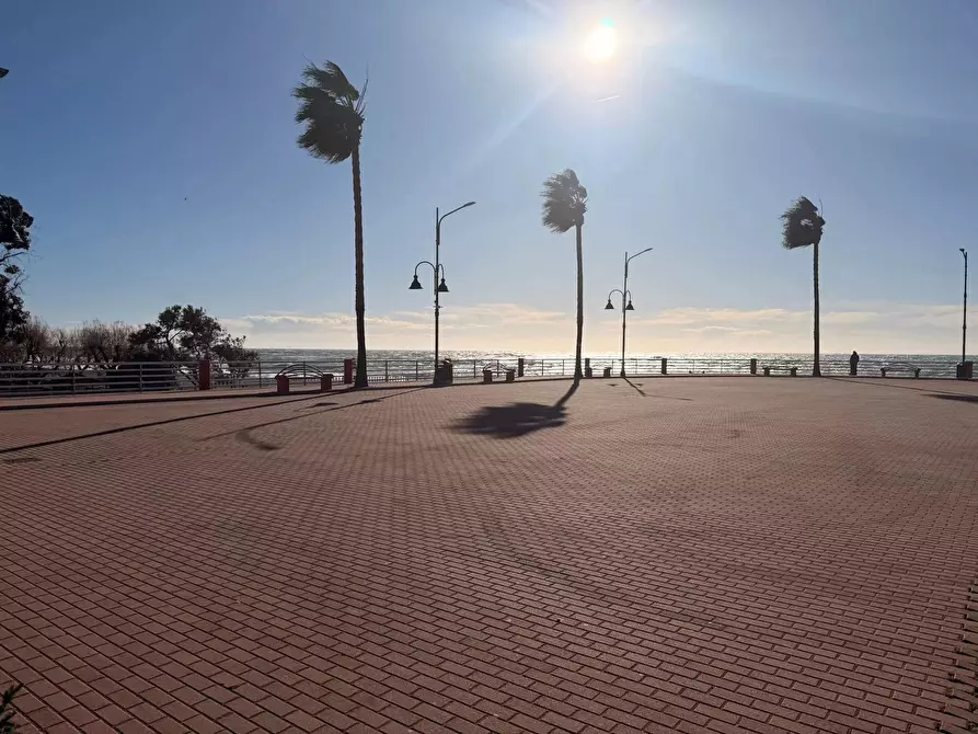 Immagine 2 di Casa trifamiliare in vendita  a Ventimiglia