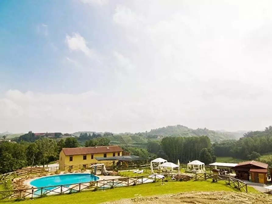 Immagine 2 di Attico in vendita  a Baldissero D'alba