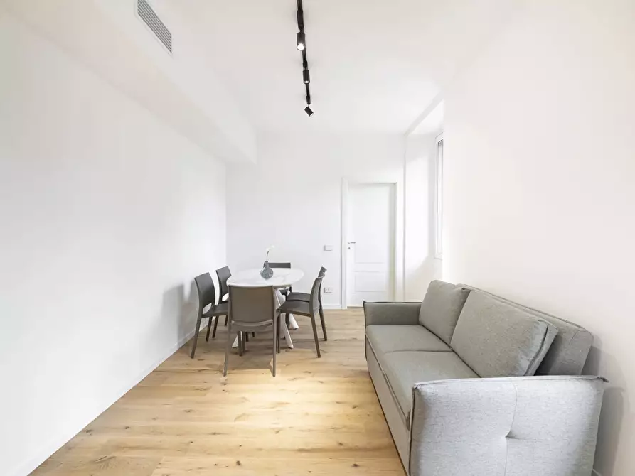 Immagine 8 di Casa trifamiliare in affitto  in Via Ravenna, 14 a Milano