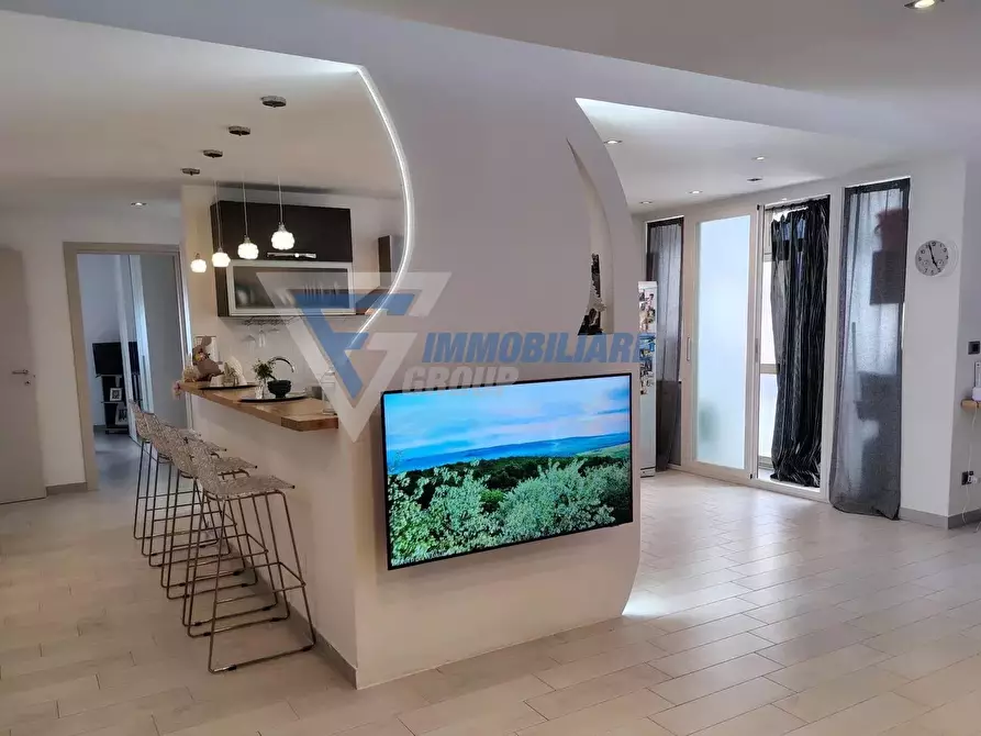 Immagine 1 di Casa trifamiliare in vendita  in Via Salvatore Nanna a Siracusa