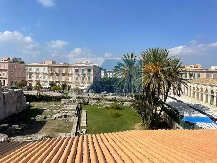 Immagine 4 di Casa trifamiliare in vendita  a Siracusa