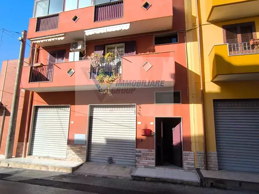 Immagine 32 di Casa trifamiliare in vendita  in Via Ippolito Nievo a Siracusa