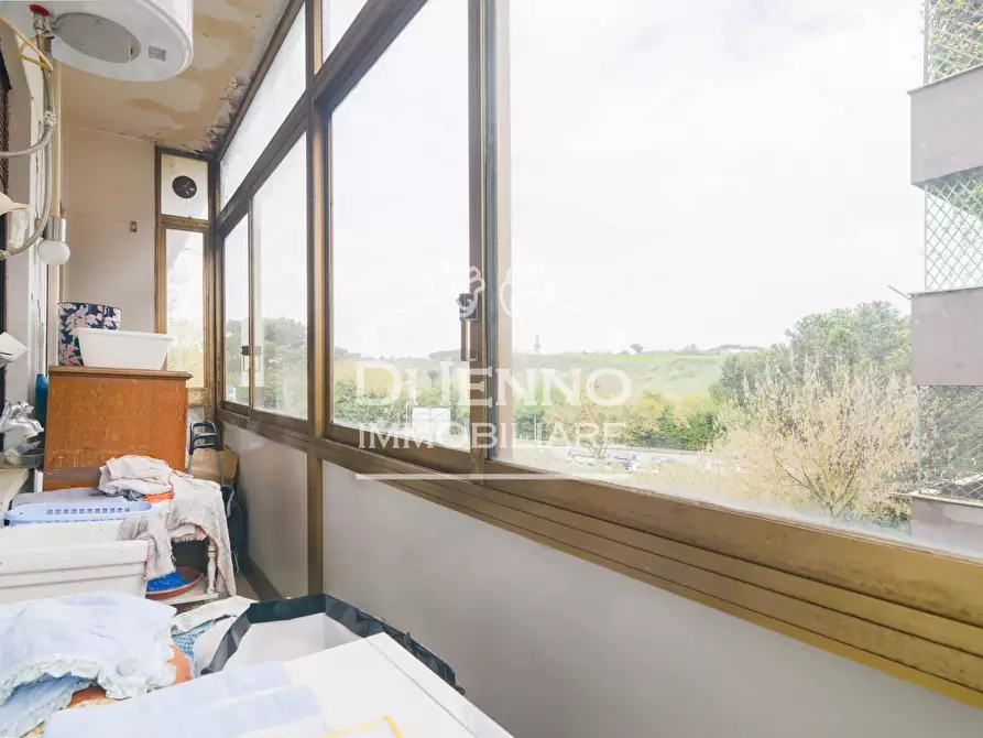 Immagine 14 di Casa trifamiliare in vendita  in Via Cassia Nuova a Roma