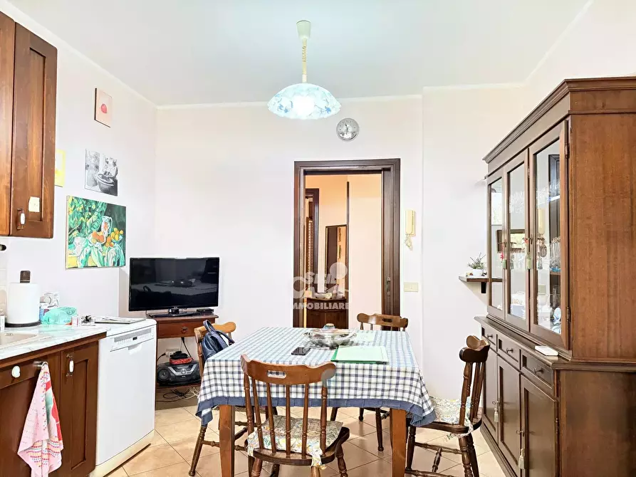 Immagine 3 di Casa trifamiliare in vendita  a Marsala