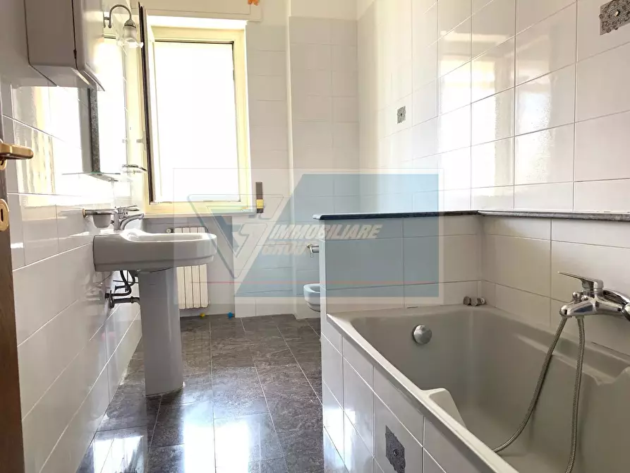 Immagine 24 di Casa trifamiliare in vendita  in Largo Dicone a Siracusa