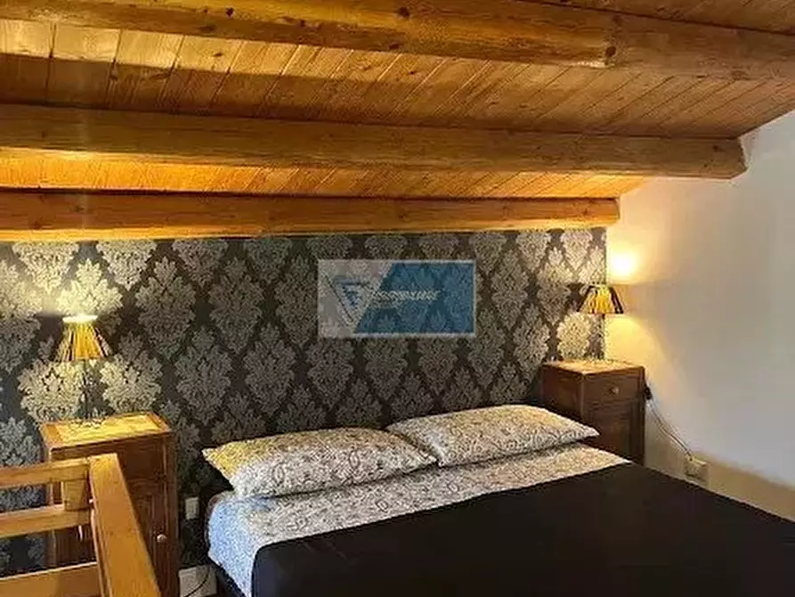 Immagine 16 di Casa trifamiliare in affitto  in Piazza Taranto a Noto